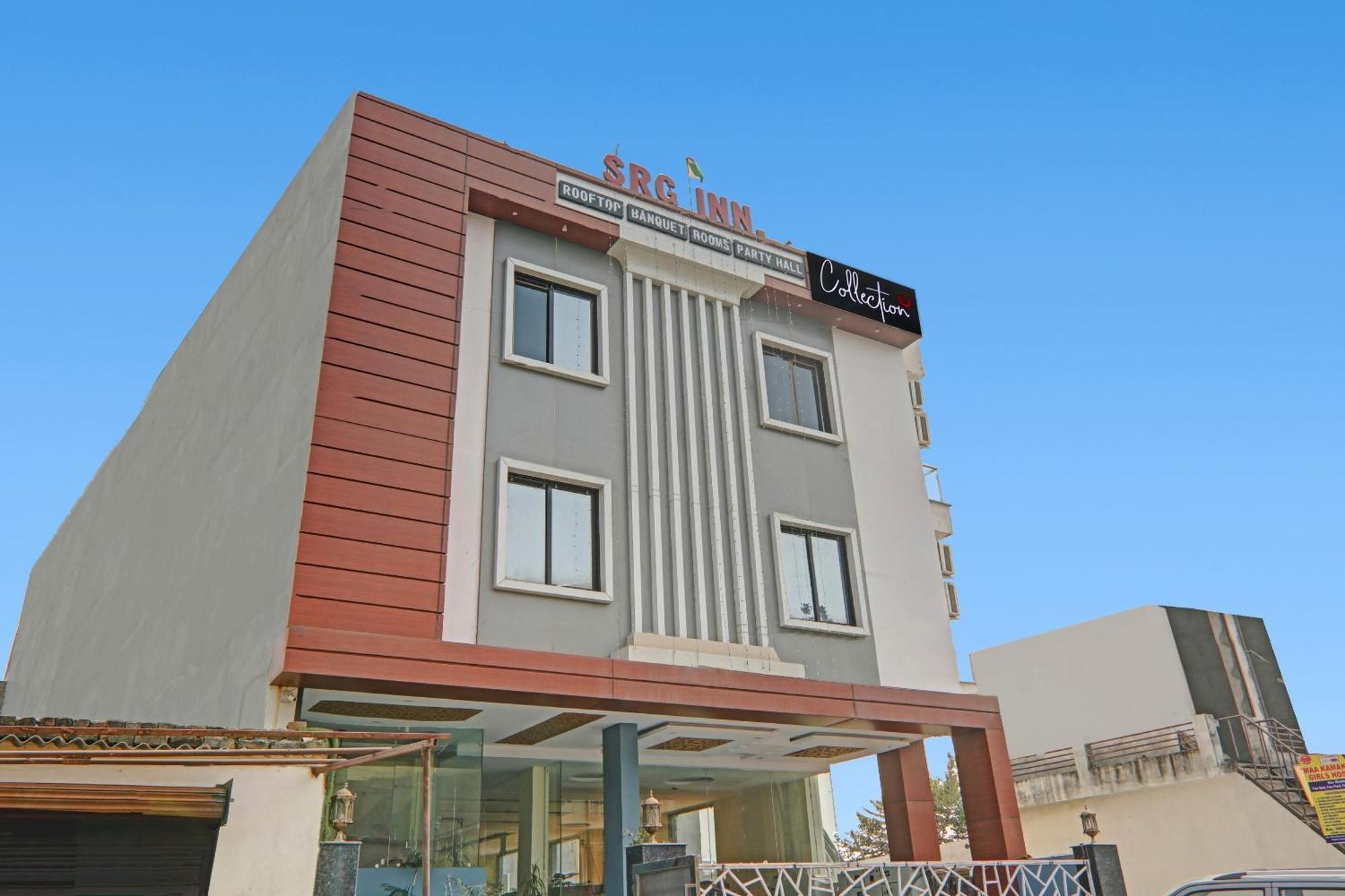 Collection O Srg Hotell Chinhat Exteriör bild